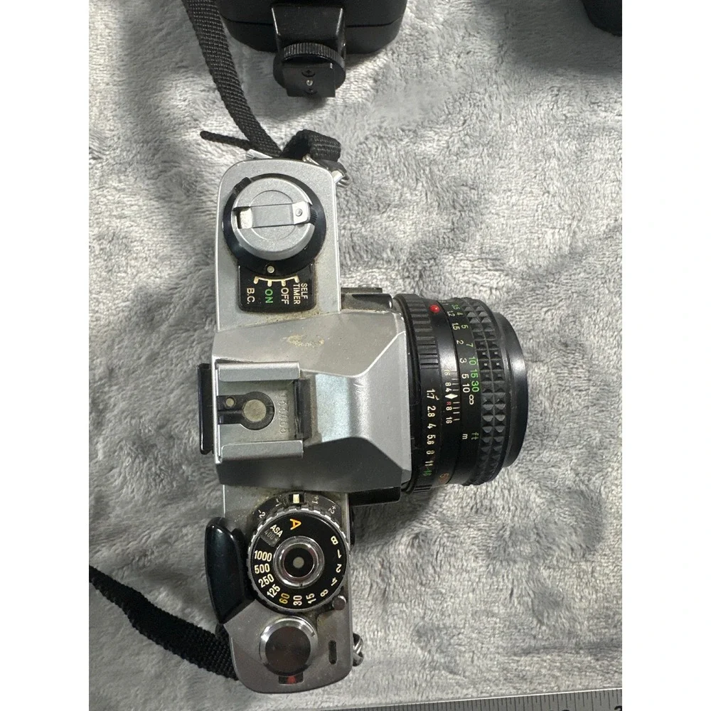Vintage Minolta XG-1 35mm SLR Camera Kit Rokkor-X 50mm Lens Flash Bag Bundle
